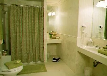 Salisbury Hotel New York