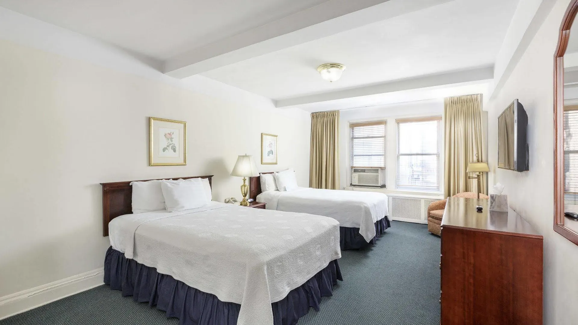 Salisbury Hotel New York